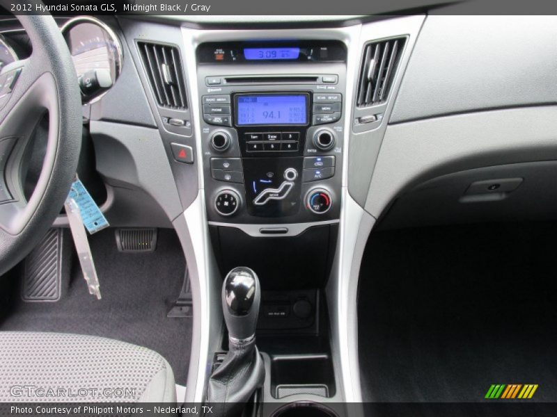 Midnight Black / Gray 2012 Hyundai Sonata GLS