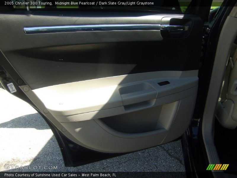 Midnight Blue Pearlcoat / Dark Slate Gray/Light Graystone 2005 Chrysler 300 Touring