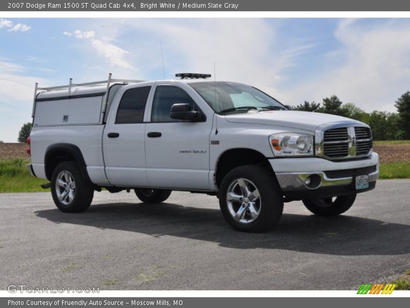 Bright White / Medium Slate Gray 2007 Dodge Ram 1500 ST Quad Cab 4x4