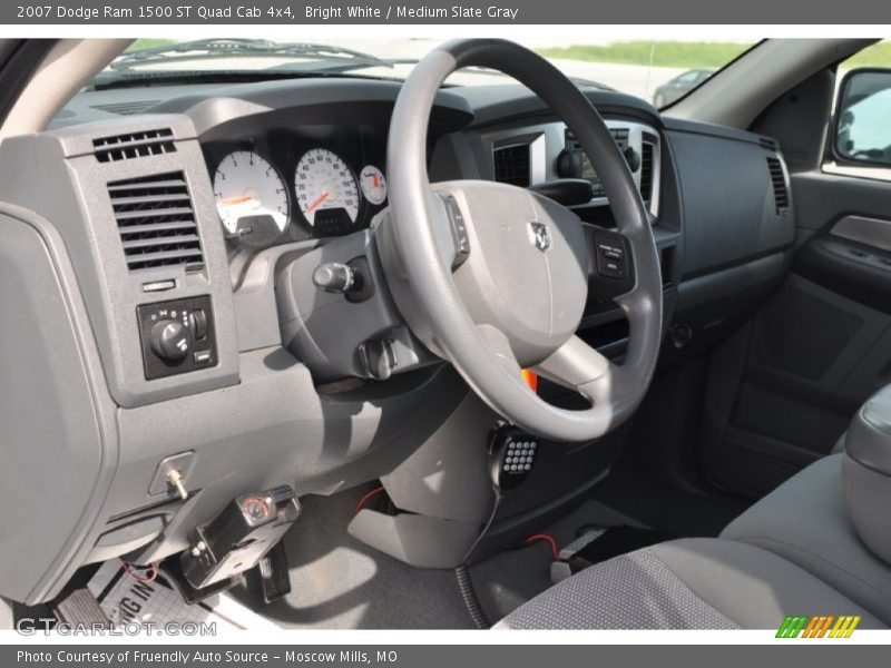 Bright White / Medium Slate Gray 2007 Dodge Ram 1500 ST Quad Cab 4x4