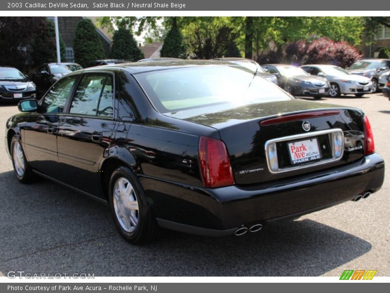 Sable Black / Neutral Shale Beige 2003 Cadillac DeVille Sedan