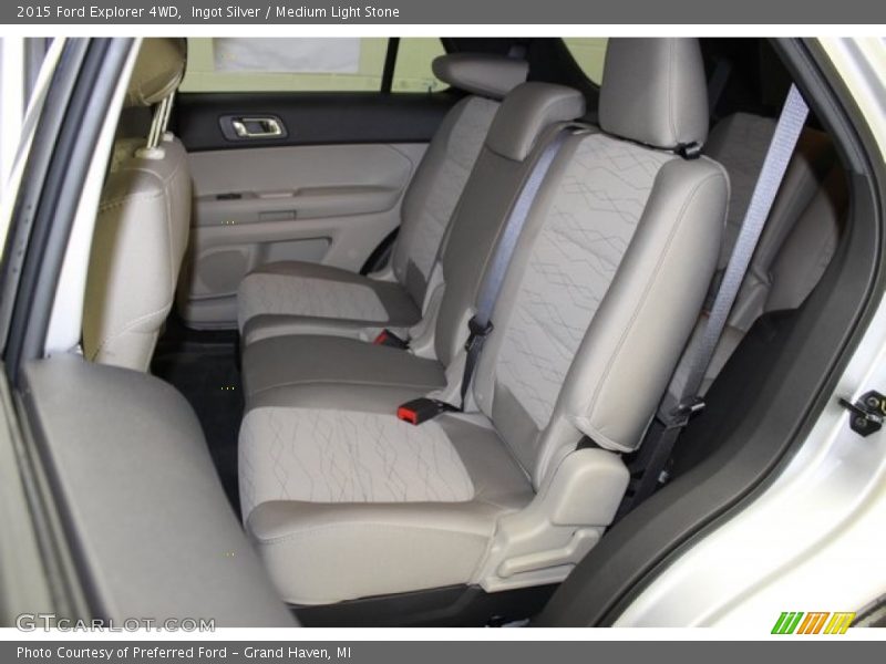 Ingot Silver / Medium Light Stone 2015 Ford Explorer 4WD