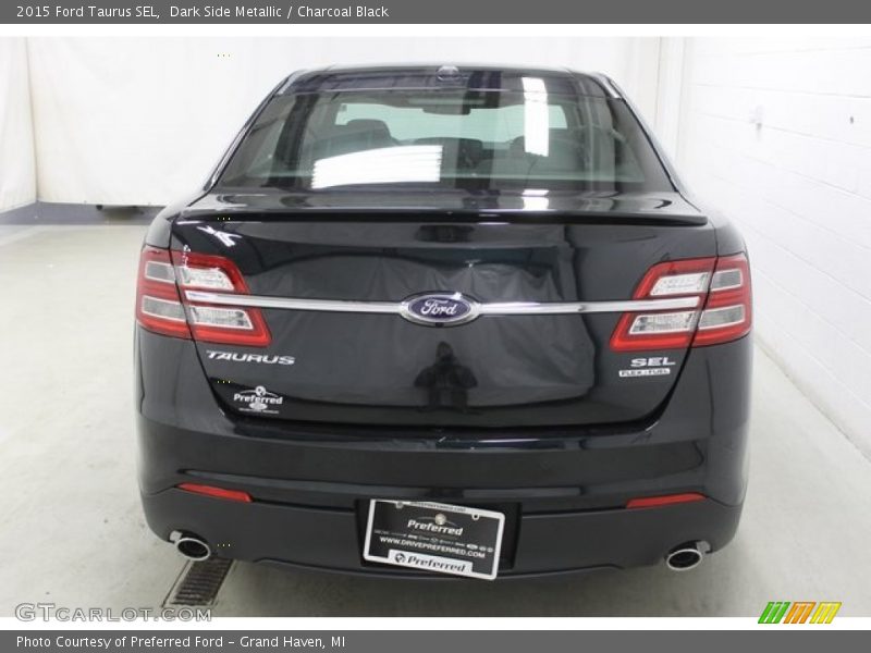 Dark Side Metallic / Charcoal Black 2015 Ford Taurus SEL