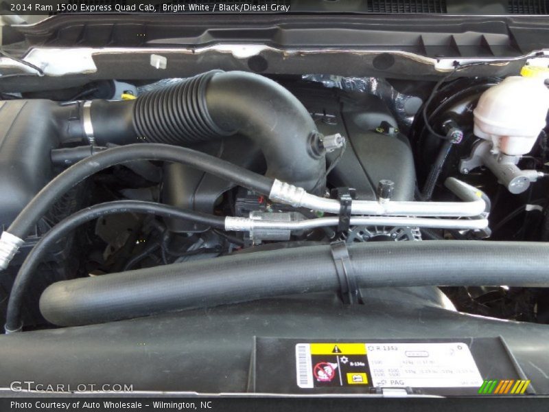 Bright White / Black/Diesel Gray 2014 Ram 1500 Express Quad Cab