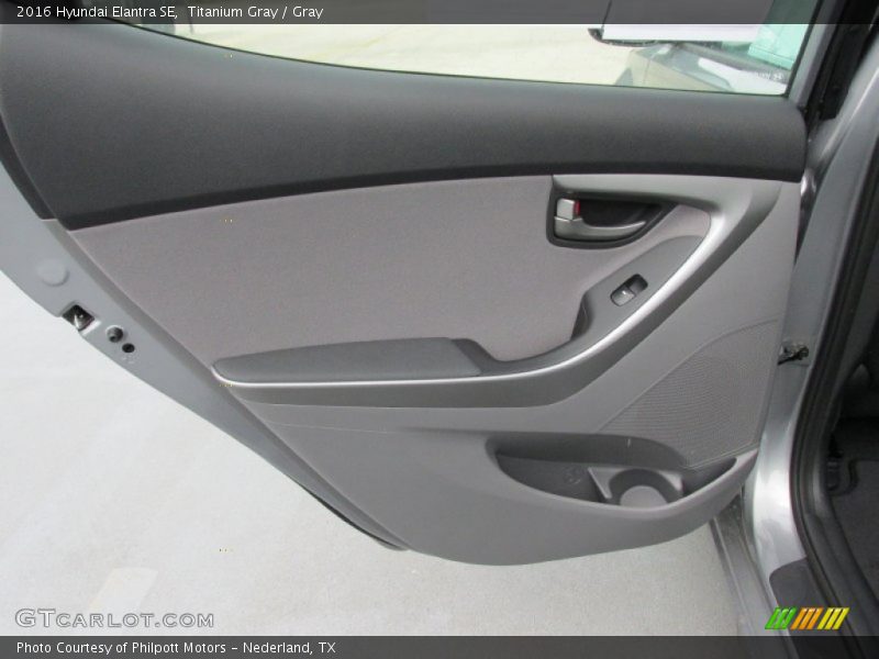 Titanium Gray / Gray 2016 Hyundai Elantra SE