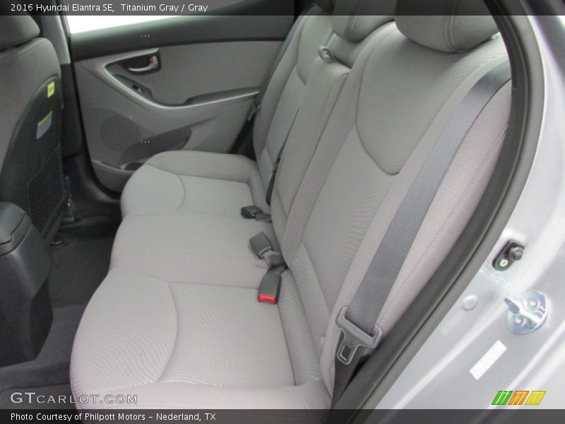 Titanium Gray / Gray 2016 Hyundai Elantra SE