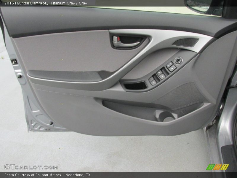 Titanium Gray / Gray 2016 Hyundai Elantra SE