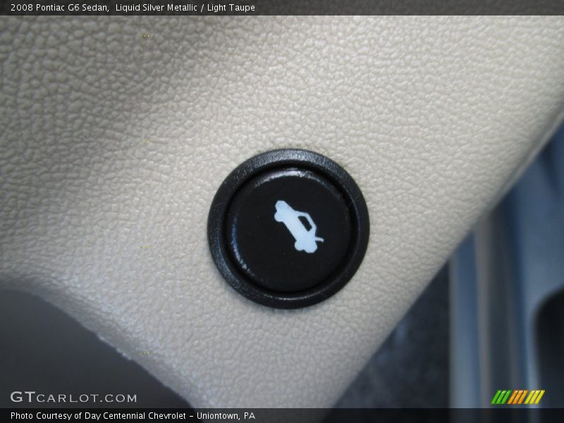 Liquid Silver Metallic / Light Taupe 2008 Pontiac G6 Sedan