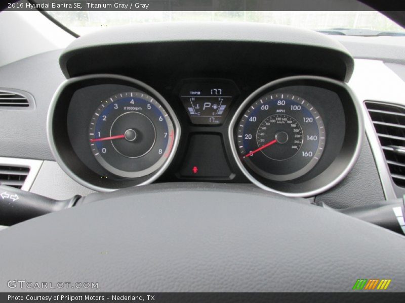 Titanium Gray / Gray 2016 Hyundai Elantra SE