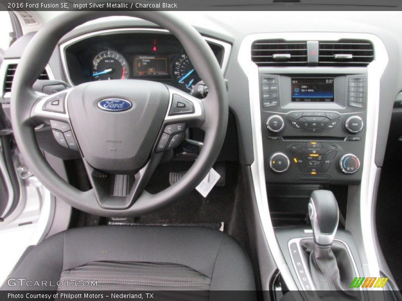 Controls of 2016 Fusion SE