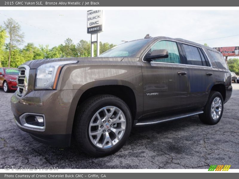 Bronze Alloy Metallic / Jet Black 2015 GMC Yukon SLE