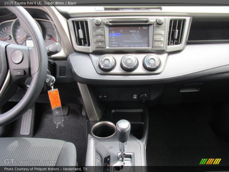 Super White / Black 2015 Toyota RAV4 LE