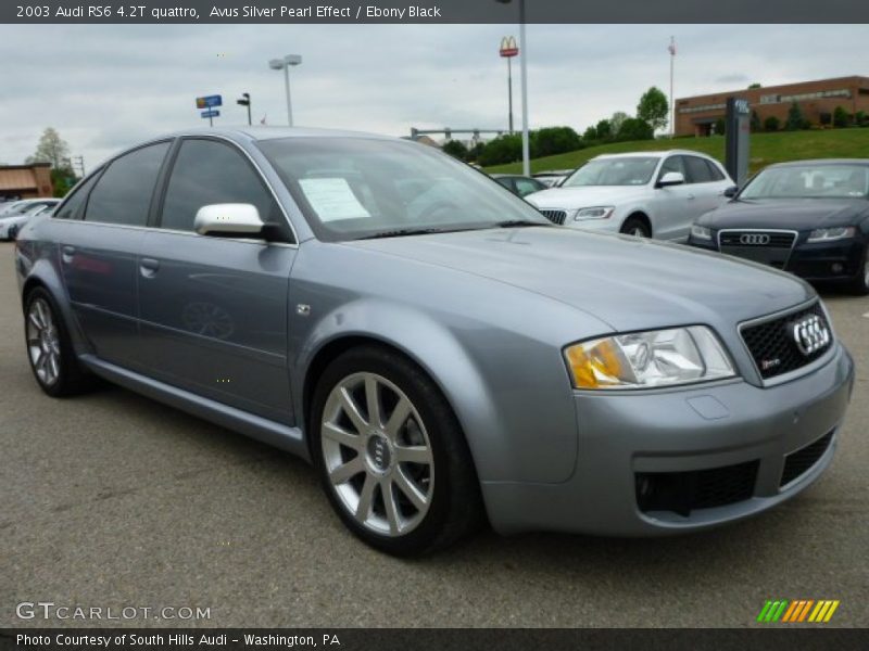 Front 3/4 View of 2003 RS6 4.2T quattro