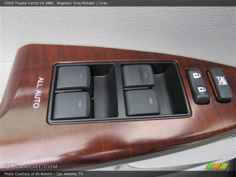 Magnetic Gray Metallic / Gray 2009 Toyota Venza V6 AWD