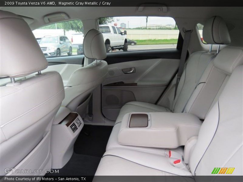 Magnetic Gray Metallic / Gray 2009 Toyota Venza V6 AWD