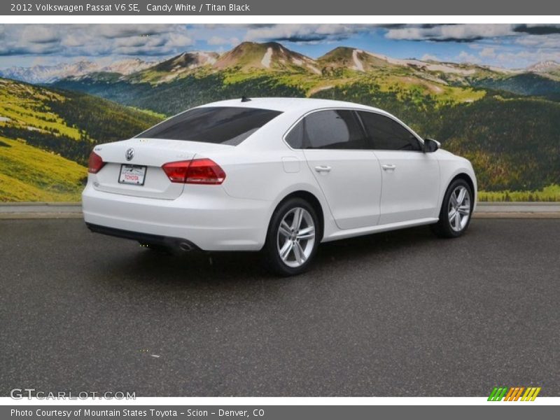 Candy White / Titan Black 2012 Volkswagen Passat V6 SE