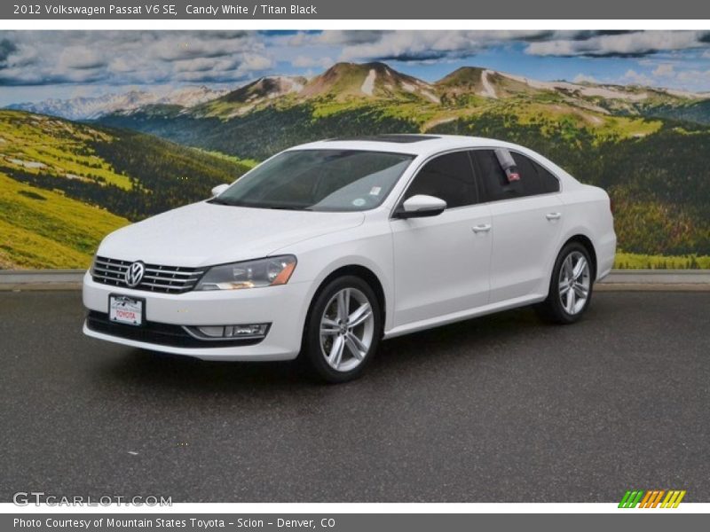 Candy White / Titan Black 2012 Volkswagen Passat V6 SE