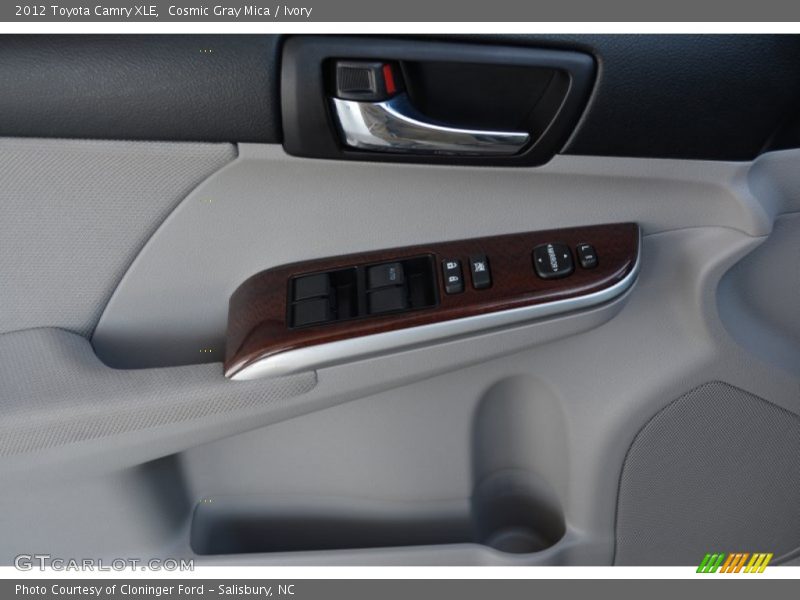 Cosmic Gray Mica / Ivory 2012 Toyota Camry XLE