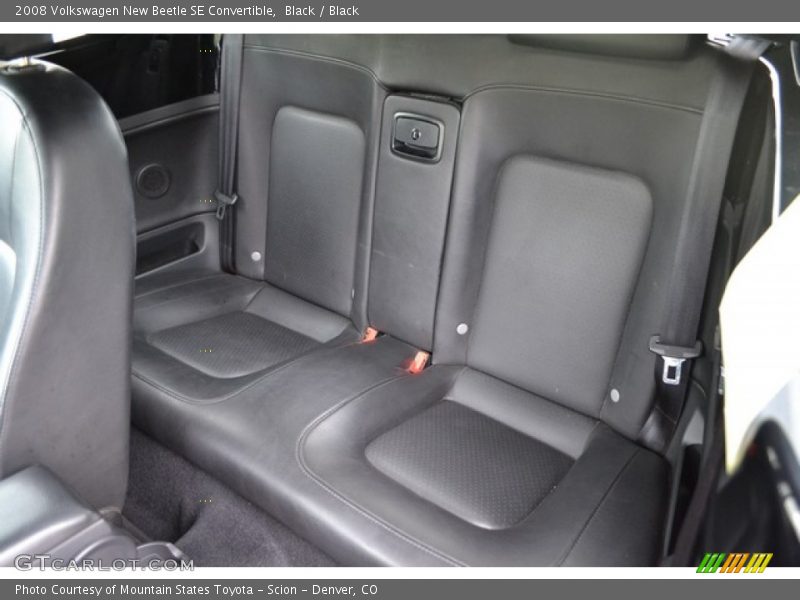 Black / Black 2008 Volkswagen New Beetle SE Convertible