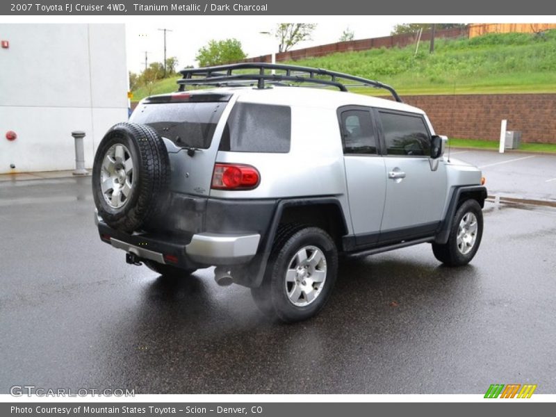 Titanium Metallic / Dark Charcoal 2007 Toyota FJ Cruiser 4WD