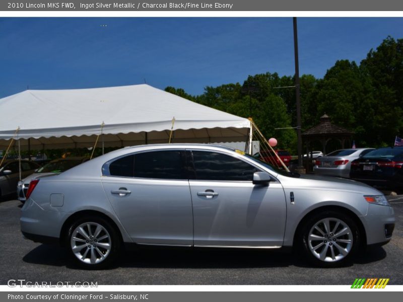 Ingot Silver Metallic / Charcoal Black/Fine Line Ebony 2010 Lincoln MKS FWD