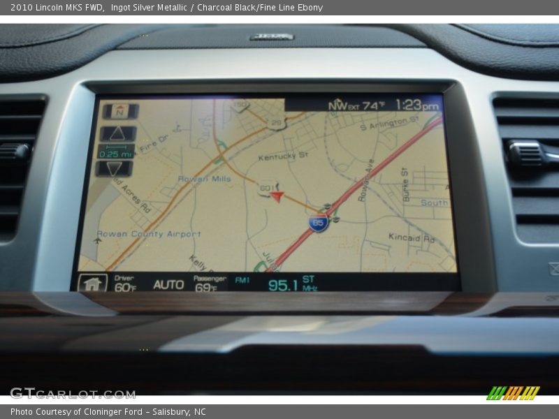 Ingot Silver Metallic / Charcoal Black/Fine Line Ebony 2010 Lincoln MKS FWD