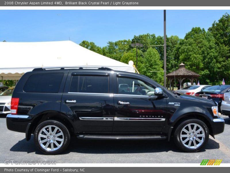 Brilliant Black Crystal Pearl / Light Graystone 2008 Chrysler Aspen Limited 4WD