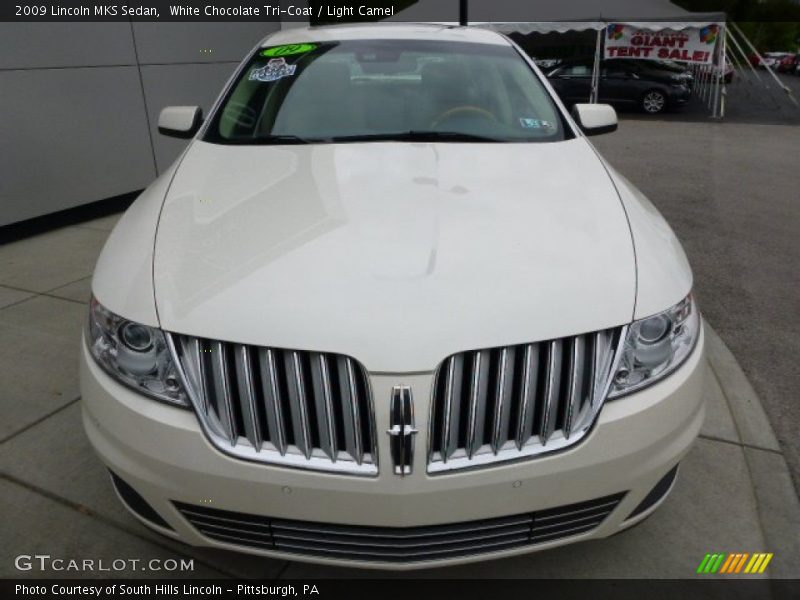 White Chocolate Tri-Coat / Light Camel 2009 Lincoln MKS Sedan