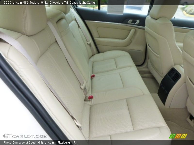 White Chocolate Tri-Coat / Light Camel 2009 Lincoln MKS Sedan