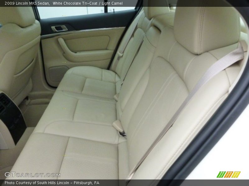 White Chocolate Tri-Coat / Light Camel 2009 Lincoln MKS Sedan