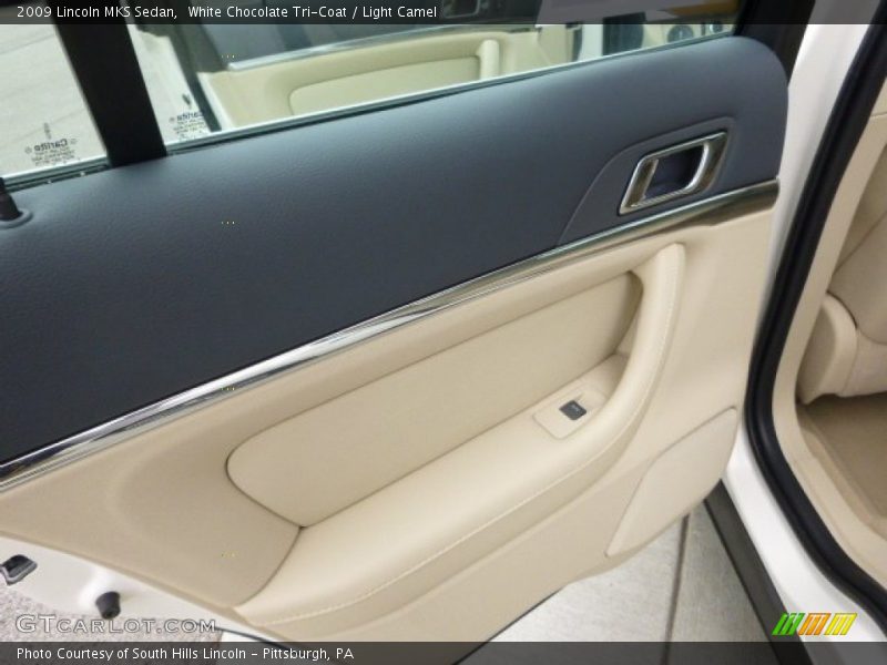 White Chocolate Tri-Coat / Light Camel 2009 Lincoln MKS Sedan