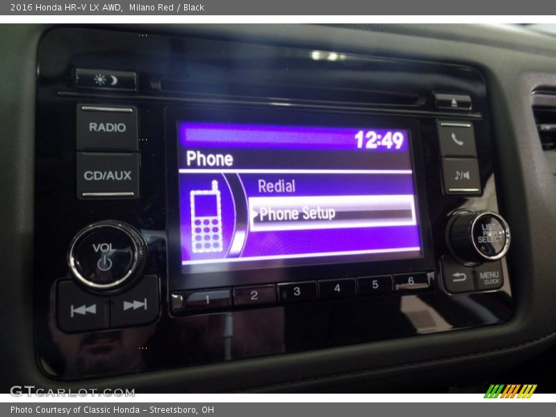 Audio System of 2016 HR-V LX AWD