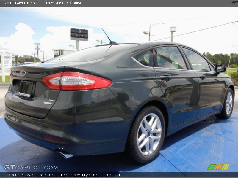 Guard Metallic / Dune 2015 Ford Fusion SE