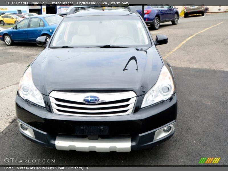 Crystal Black Silica / Warm Ivory 2011 Subaru Outback 2.5i Limited Wagon