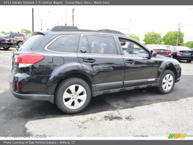 Crystal Black Silica / Warm Ivory 2011 Subaru Outback 2.5i Limited Wagon