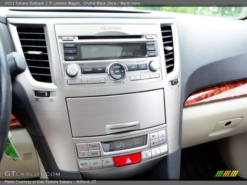 Crystal Black Silica / Warm Ivory 2011 Subaru Outback 2.5i Limited Wagon