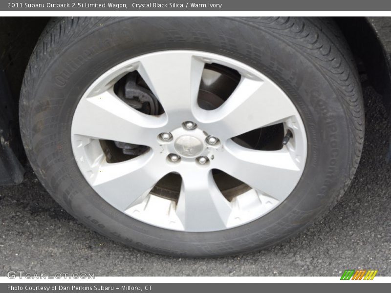 Crystal Black Silica / Warm Ivory 2011 Subaru Outback 2.5i Limited Wagon