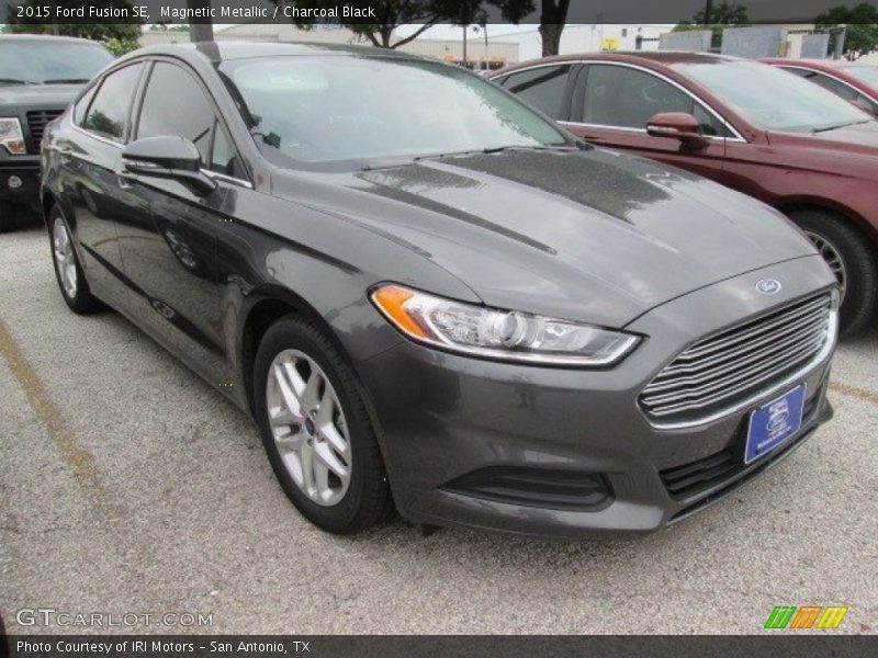 Magnetic Metallic / Charcoal Black 2015 Ford Fusion SE