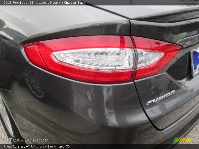 Magnetic Metallic / Charcoal Black 2015 Ford Fusion SE