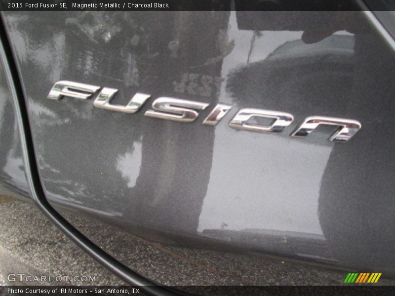 Magnetic Metallic / Charcoal Black 2015 Ford Fusion SE