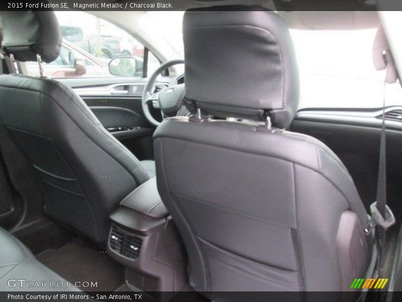 Magnetic Metallic / Charcoal Black 2015 Ford Fusion SE