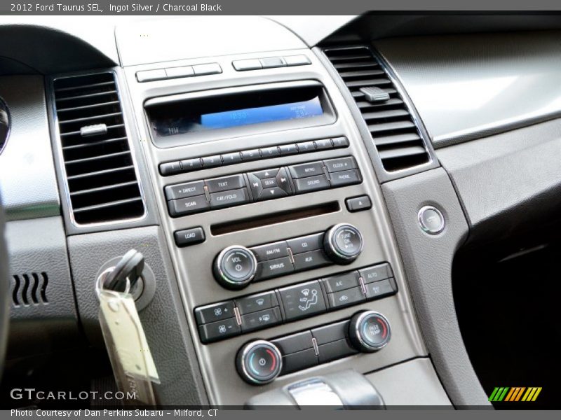 Ingot Silver / Charcoal Black 2012 Ford Taurus SEL