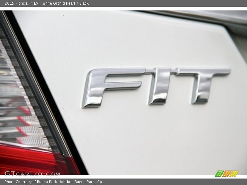 White Orchid Pearl / Black 2015 Honda Fit EX
