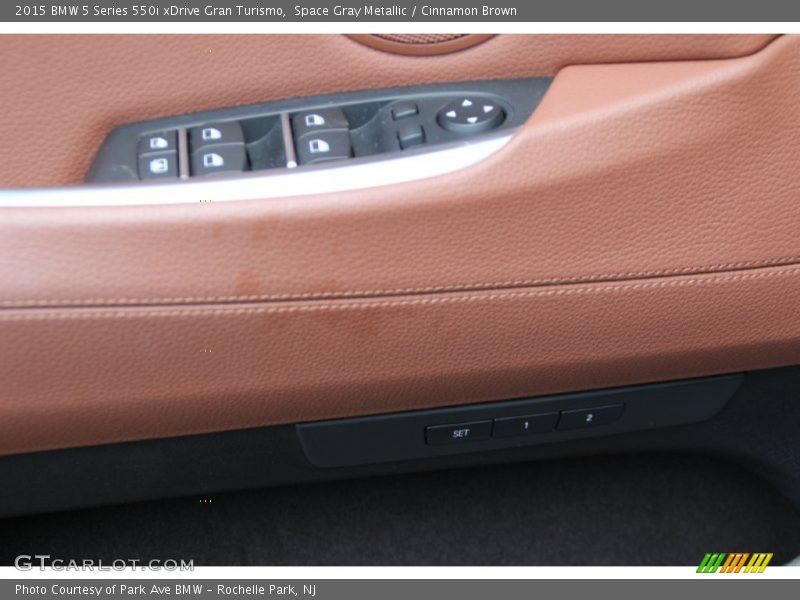 Space Gray Metallic / Cinnamon Brown 2015 BMW 5 Series 550i xDrive Gran Turismo