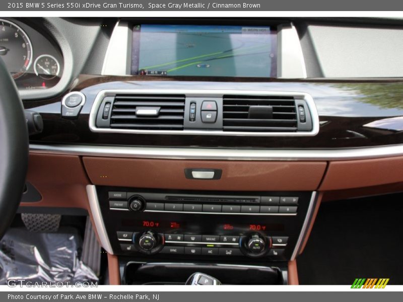 Space Gray Metallic / Cinnamon Brown 2015 BMW 5 Series 550i xDrive Gran Turismo