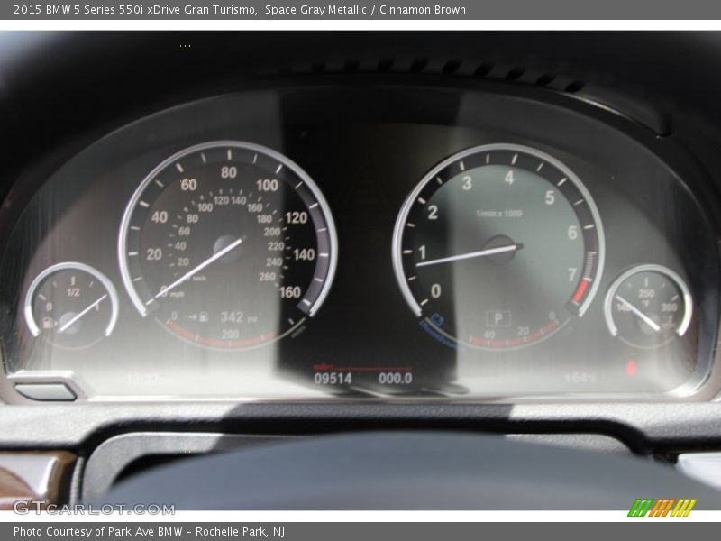 Space Gray Metallic / Cinnamon Brown 2015 BMW 5 Series 550i xDrive Gran Turismo