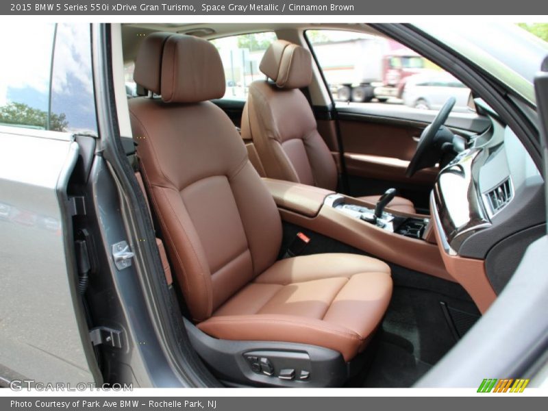 Space Gray Metallic / Cinnamon Brown 2015 BMW 5 Series 550i xDrive Gran Turismo