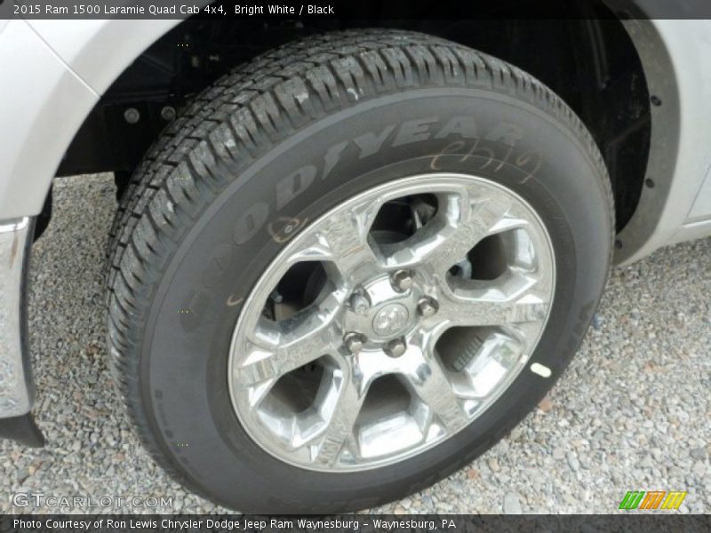Bright White / Black 2015 Ram 1500 Laramie Quad Cab 4x4
