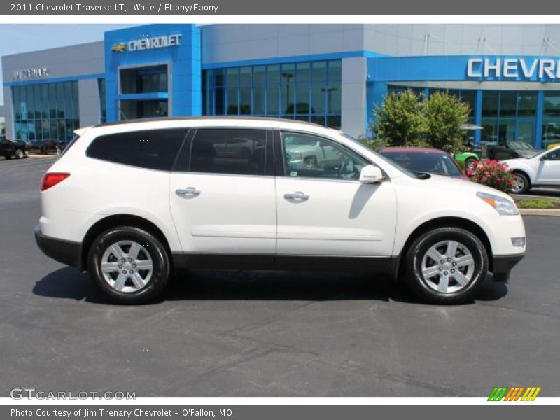 White / Ebony/Ebony 2011 Chevrolet Traverse LT