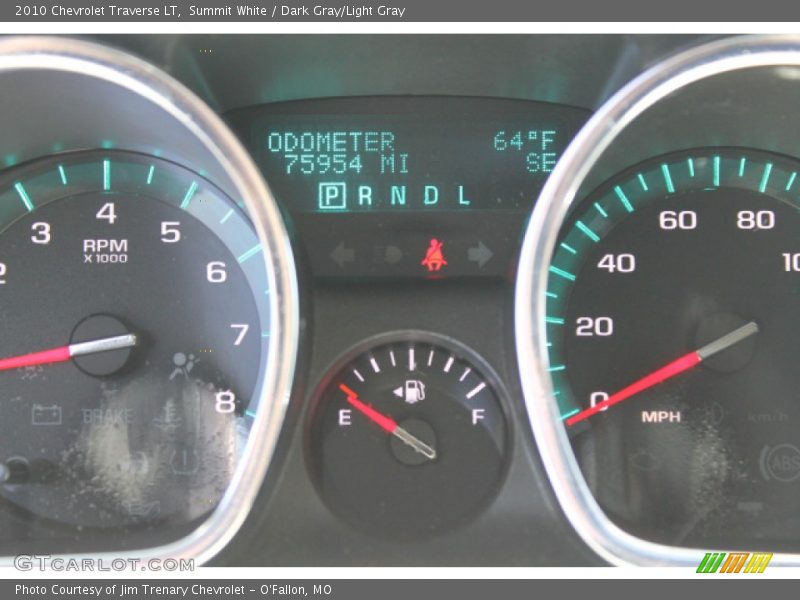 Summit White / Dark Gray/Light Gray 2010 Chevrolet Traverse LT